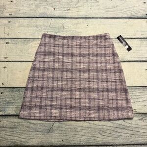 NWT Elizabeth & Nicole tweed look pencil skirt. XL